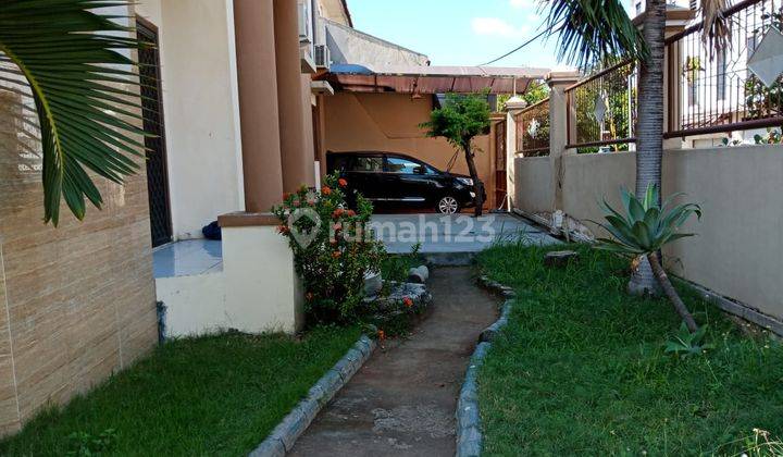 Rumah Kebraon Indah Permai Hook 2