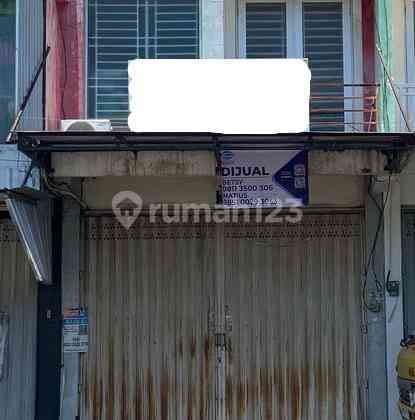 Rumah Paragon Plaza Benowo 2 Lantai di Surabaya Rumah Paragon Plaza Benowo 2 Lantai di Surabaya