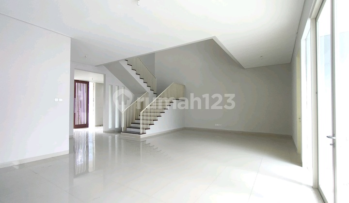 Mas Hill Tourism 2 2