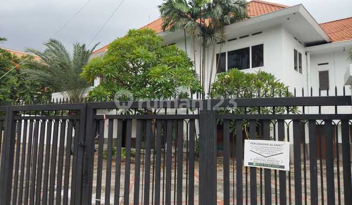 Komersial Area di Raya Protokol Diponegoro Posisi Hook Komersial Area di Raya Protokol Diponegoro Posisi Hook