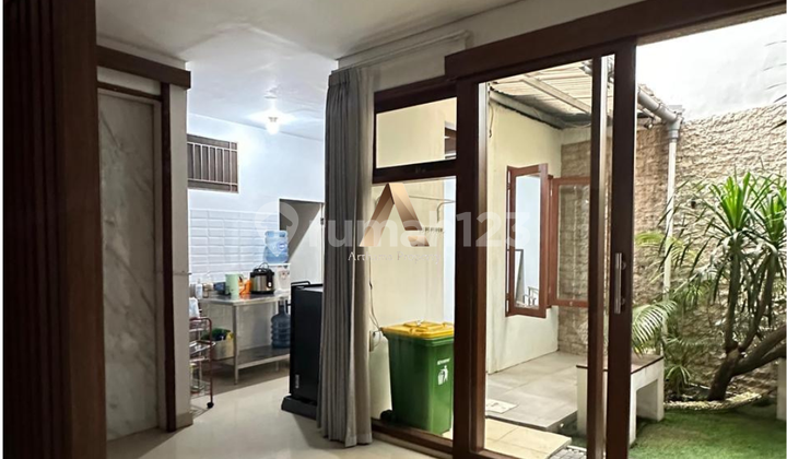 For Sale House In Ful Furnish Complex. Kelapa Hijau Residence Jagakarsa 2