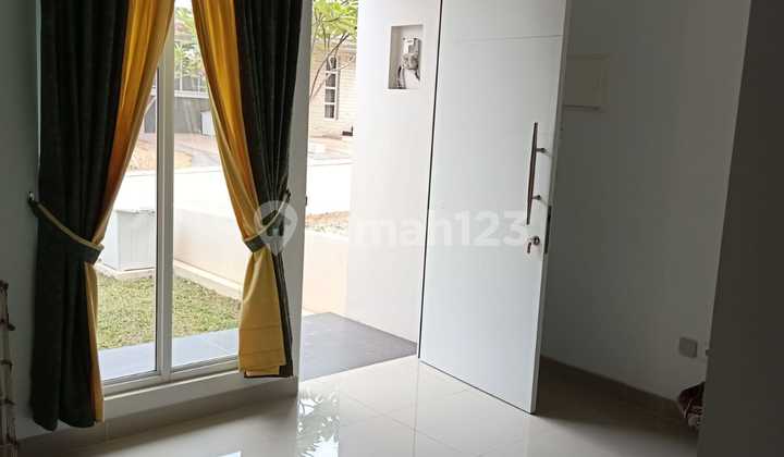 Jual Cepat! Rumah Minimalis Modern di Grand Cibubur Country, Harga di Bawah Pasar,Dekat Akses Tol 2