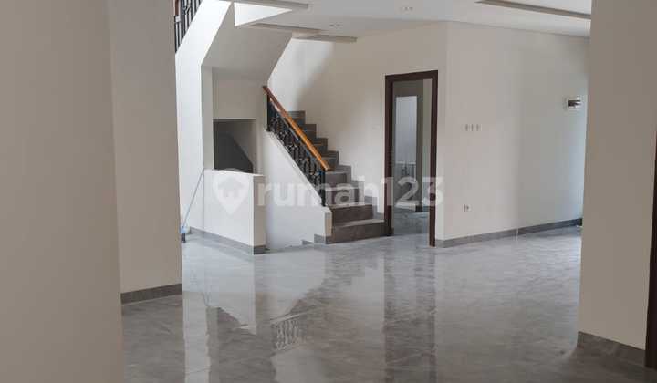 Rumah Siap Huni di Kota Wisata Cibubur, Lokasi Premium dan Strategis!