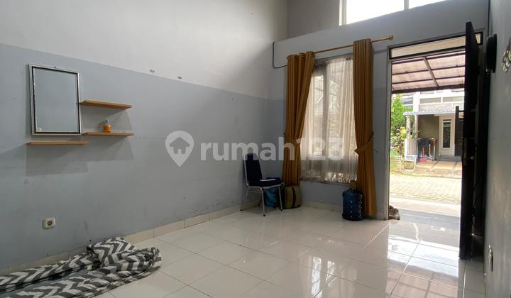 Dijual rumah siap huni di metland transyogi Dijual rumah siap huni di metland transyogi