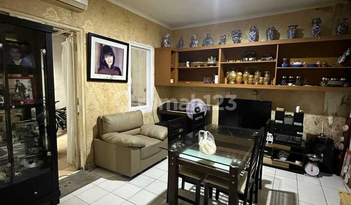 Dijual Rumah Second Siap Huni di Kota Wisata Cibubur, Kawasan Hunian Eksklusif. 