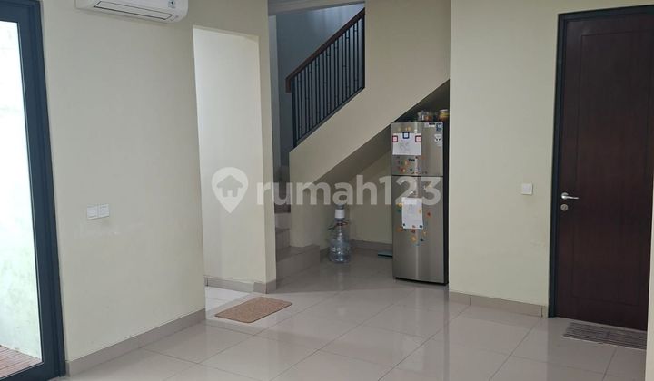 Dijual Rumah 2 Lantai Di Kota Wisata,Akses tol, Mall Living World, BPK Penabur,RS Eka