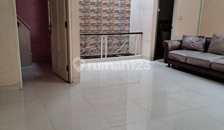 Dijual Cepat Rumah 2 Lantai Kota wisata Cibubur.Akses Tol, RS Eka,Living World Mall,BPK Penabur Dijual Cepat Rumah 2 Lantai Kota wisata Cibubur.Akses Tol, RS Eka,Living World Mall,BPK Penabur