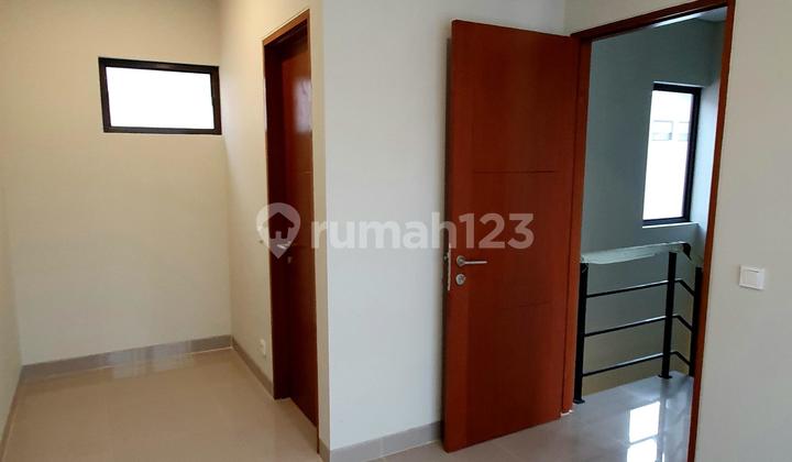 For Sale Ready-to-Occupy House in Premiere Estate 3 Kranggan Cibubur, Near LRT Harjamukti
