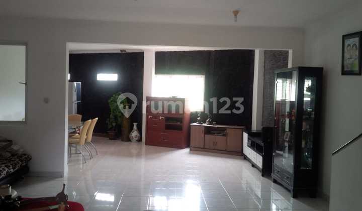 Mahogani Residence Cibubur House, Near Cibubur Toll Gate, Close to Harjamukti LRT, Near Transjakarta, Near Transmart Cibubur Mall