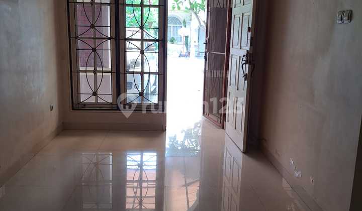 Dijual Cepat Rumah 2 Lantai Kota wisata Cibubur.Akses Tol, RS Eka,Living World Mall,BPK Penabur 2