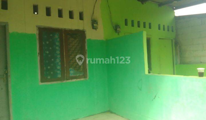 Rumah Kontrakan 5 Pintu Full Isi  2