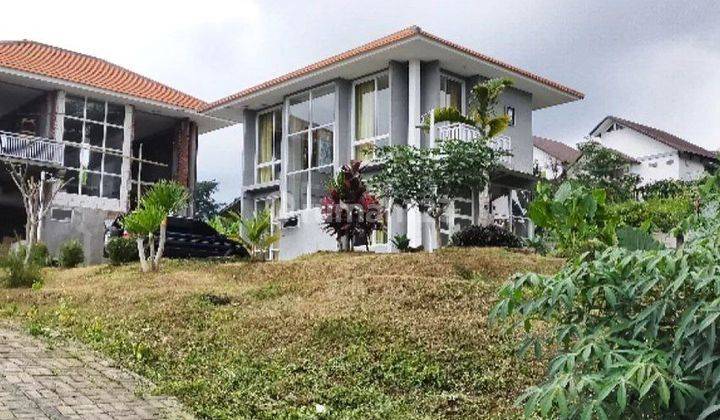 Villa Siap Huni di Trawas, Mojokerto 1