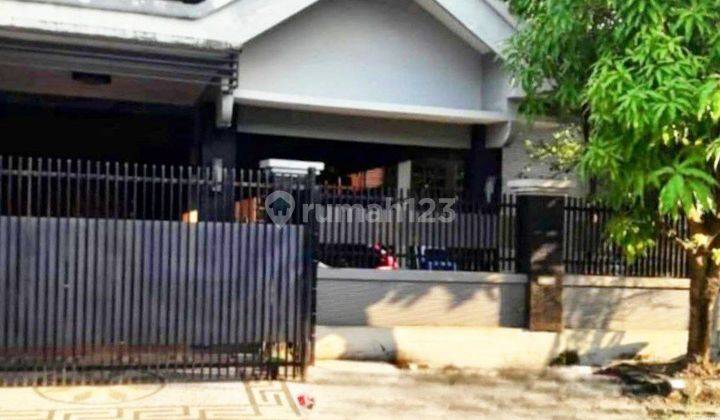 Rumah Bagus di Kutisari Indah Utara, Surabaya 1