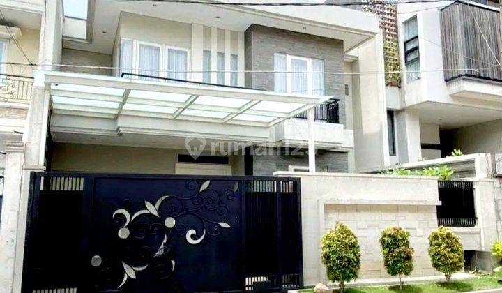 Rumah Minimalis 2 Lantai di Darmo Hill Surabaya Barat, Surabaya 1