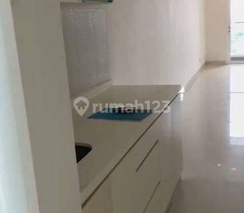 Disewakan Apartemen Grand Madison 2 Kamar Tidur Bagus Unfurnished  lantai sedang  1