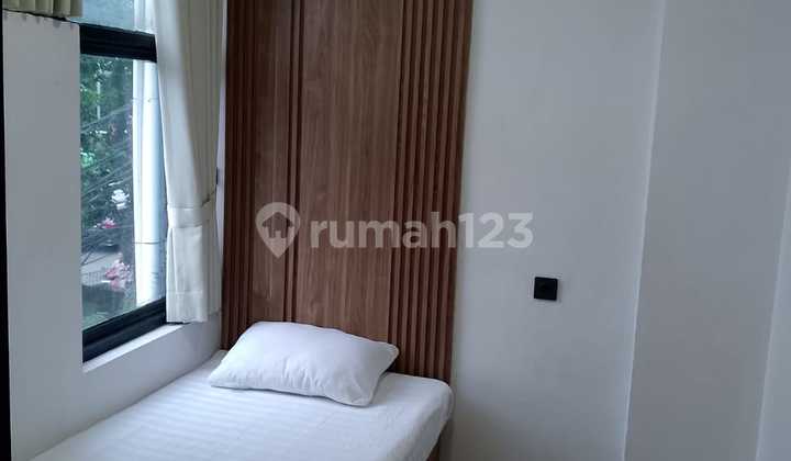 Disewakan Bulanan Kos Wanita Furnis Masih Baru tersedia 24 Kamar Disewakan Bulanan Kos Wanita Furnis Masih Baru tersedia 24 Kamar