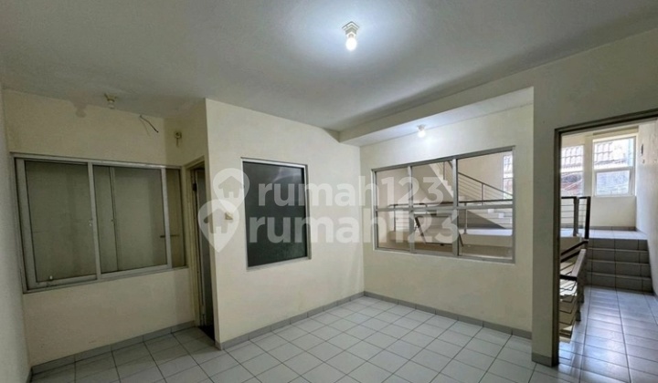 Disewa Rumah Tanjung Duren Jalan Lewat Motor 3 LT