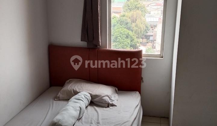 Disewakan Apartemen Green Park View Lt Rendah 2 Kamar Bisa Bulanan Dan Tahunan.ac 1 Di Ruang Tamu 2