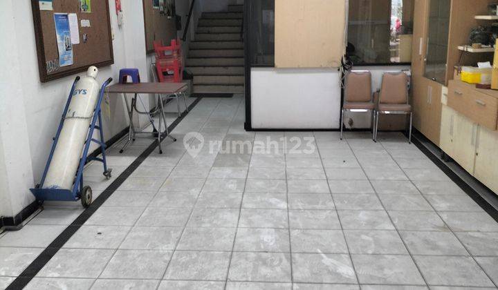 Dijual Ruko 4 Lantai Pinggir Jalan Besar Green Ville Jkt Barat Cocok Untuk Usaha Atau Tempat Tinggal