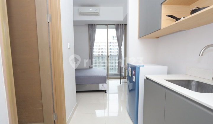 For Daily Rent Studio Apartment Taman Anggrek Furnished