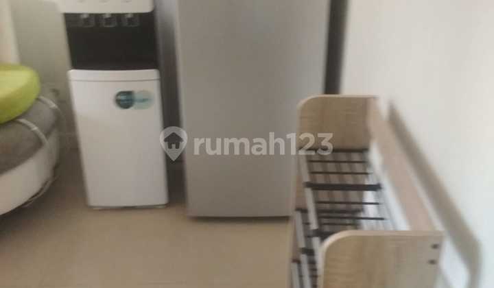 For Rent: 2-Bedroom Furnished Madison Park Apartment