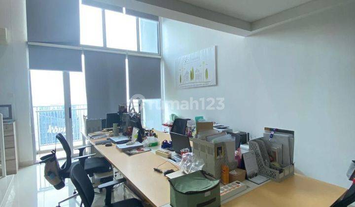 Disewakan Apartemen Neo SOHO Bagus Furnished Cocok Untuk Office Sudah Ada Furnish Nya 2