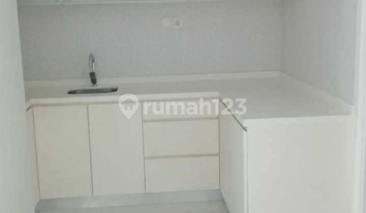 Disewakan Apt 3 Kamar Kosongan Grand Madison Lt Sedang