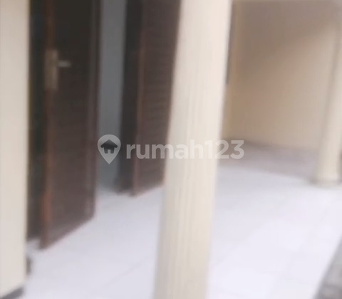 Disewakan Rumah Tanjung Duren bisa Masuk 1 Mobil 2