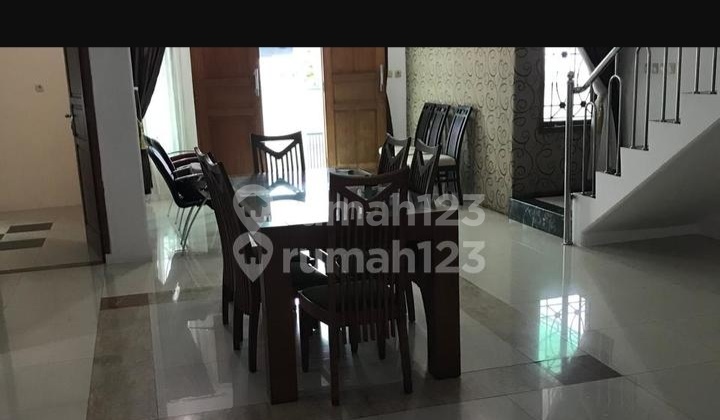 Disewa Rumah Tanjung Duren Dekat Mall Cp