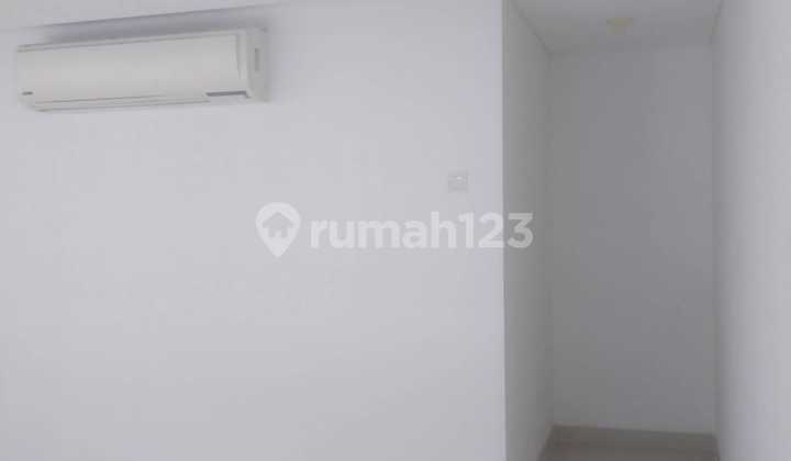 For Rent Neo Soho Apartment Empty Unit Ready Mid Floor