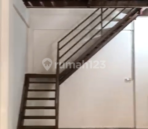 Warehouse For Rent In Kapuk Raya, approximately 7m x 20m, land area 7x28, available October, rental price 145 million. Warehouse For Rent In Kapuk Raya, approximately 7m x 20m, land area 7x28, available October, rental price 145 million.