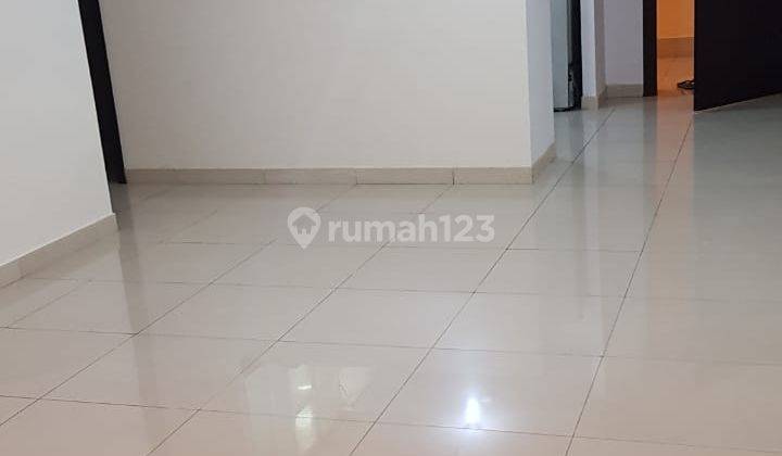 Disewakan Semi Furnished 3+1 Apartemen Central Park Residences 1