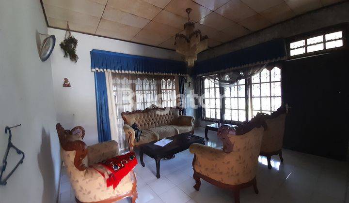 RUMAH DENGAN HALAMAN LUAS BPG HANGTUAH 2