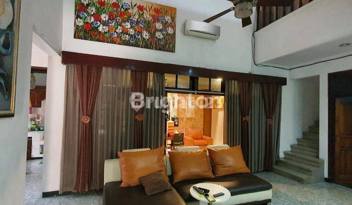 RUMAH HOOK CANTIK NYAMAN TENGAH KOTA SURABAYA 2