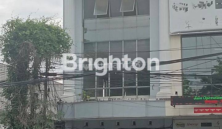 Ruko 3,5 Lantai Cocok Untuk Kantor Lokasi Strategis