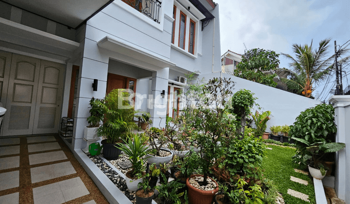 Rumah Mewah Nyaman, terawat dan bersih. Full Furnished Siap Huni di Klender JakTim 2