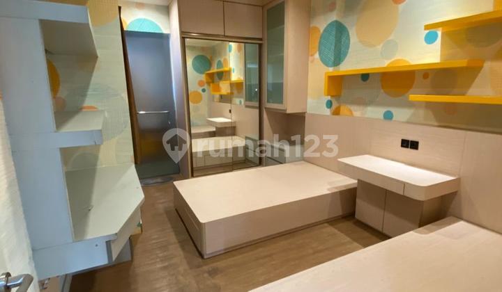 Dijual Rumah 2 Lantai siap huni di Cluster Vivaldi Gading Serpong 2