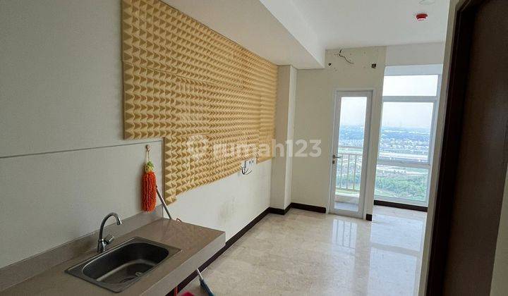 Apartemen B Residence Unfurnished Bagus  2