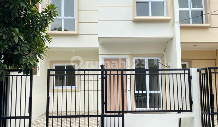 Dijual Rumah 2 lantai Brand New di Sektor Gading Serpong 1