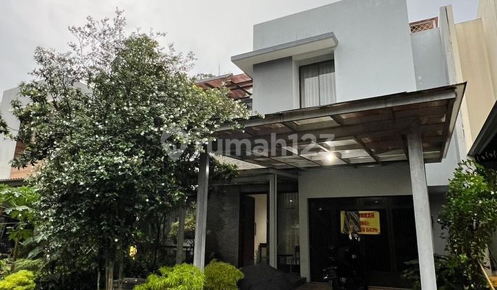 Well-Maintained SHM House, Minimalist, Fully Furnished in Green Cove.