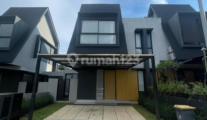Dijual Rumah 2 Lantai Furnished di Cluster The Grove Sawangan