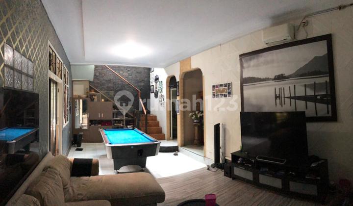 Dijual Rumah 2 Lantai Siap Huni di Meruya Selatan Jakarta Barat 2