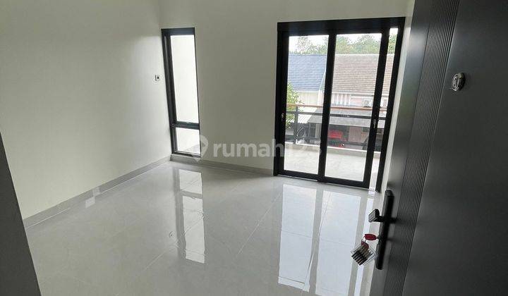 Dijual Rumah 2 Lantai Di Cluster Sevilla Bsd City 2