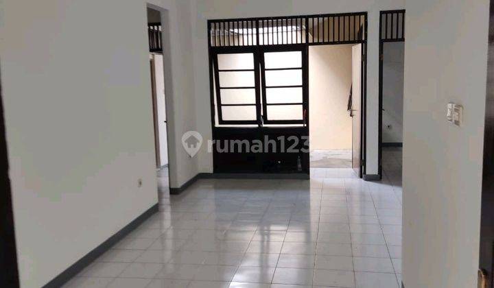 Disewakan Rumah Di Taman Pulo Gebang Jakarta Timur 1