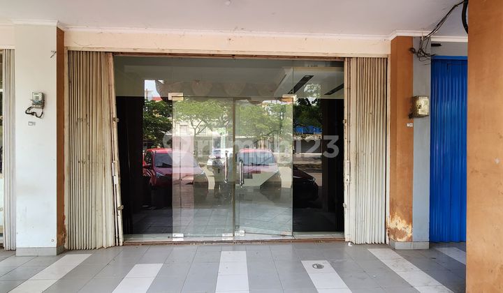 Dijual Cepat Ruko Asia Tropis 3 Lantai di Harapan Indah Bekasii Dijual Cepat Ruko Asia Tropis 3 Lantai di Harapan Indah Bekasii