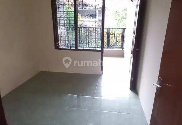 Dijual Rumah Nyaman di Lokasi Strategis Utan Kayu Jakarta Timur 2