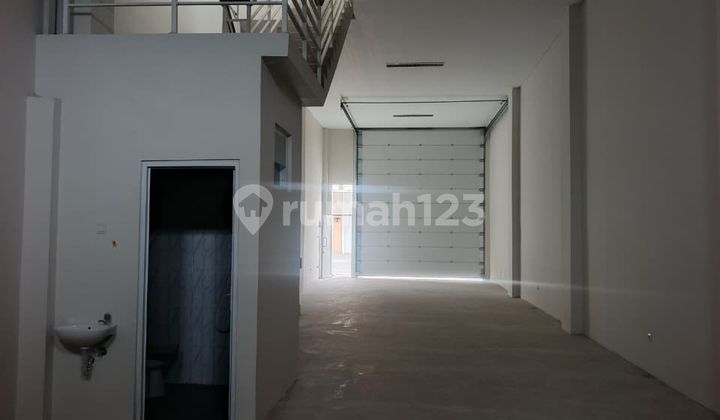 For Rent Quick New 2-Story Warehouse in Bizpark Area, Pulogadung, East Jakarta