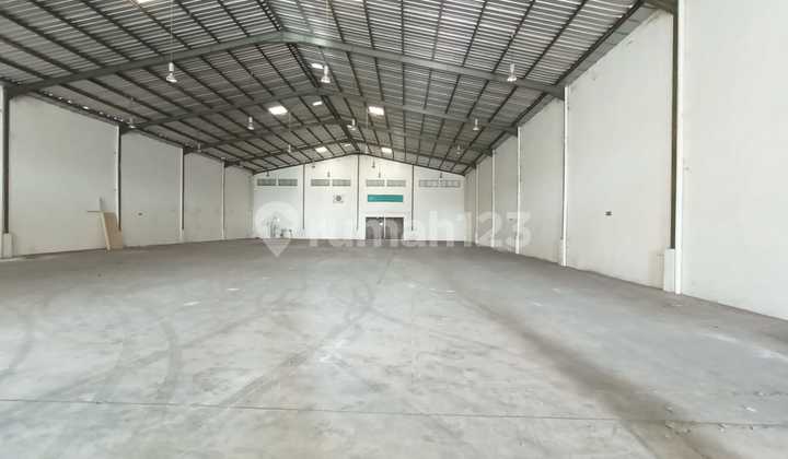 Warehouse And Office For Rent In Good Condition At Delta Silicon Cikarang Bekasi Warehouse And Office For Rent In Good Condition At Delta Silicon Cikarang Bekasi