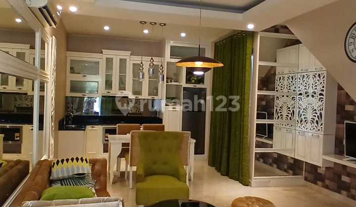 Disewakan Cepat Rumah Full Furnished Cantik di Cluster Eropa Sedayu City Kelapa Gading