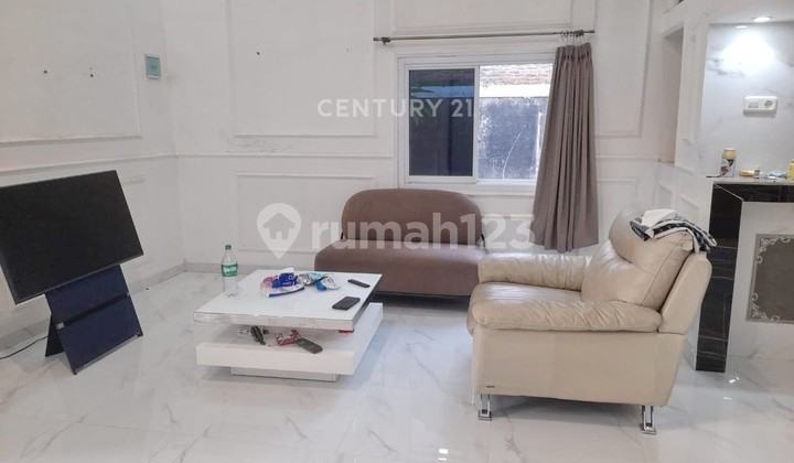 2-Story House Plus Land in Perumnas Cibeber 2